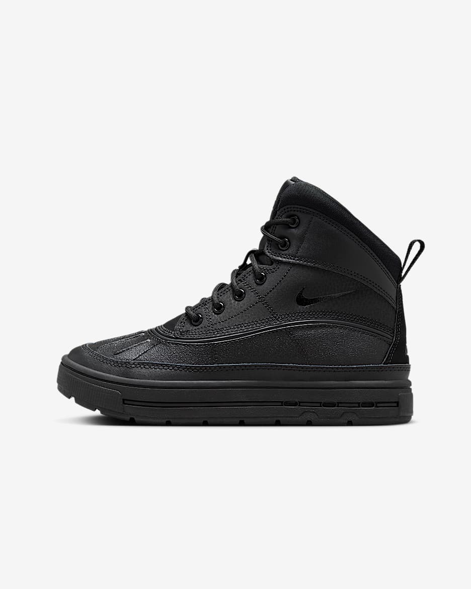 Nike lightweight boots sales